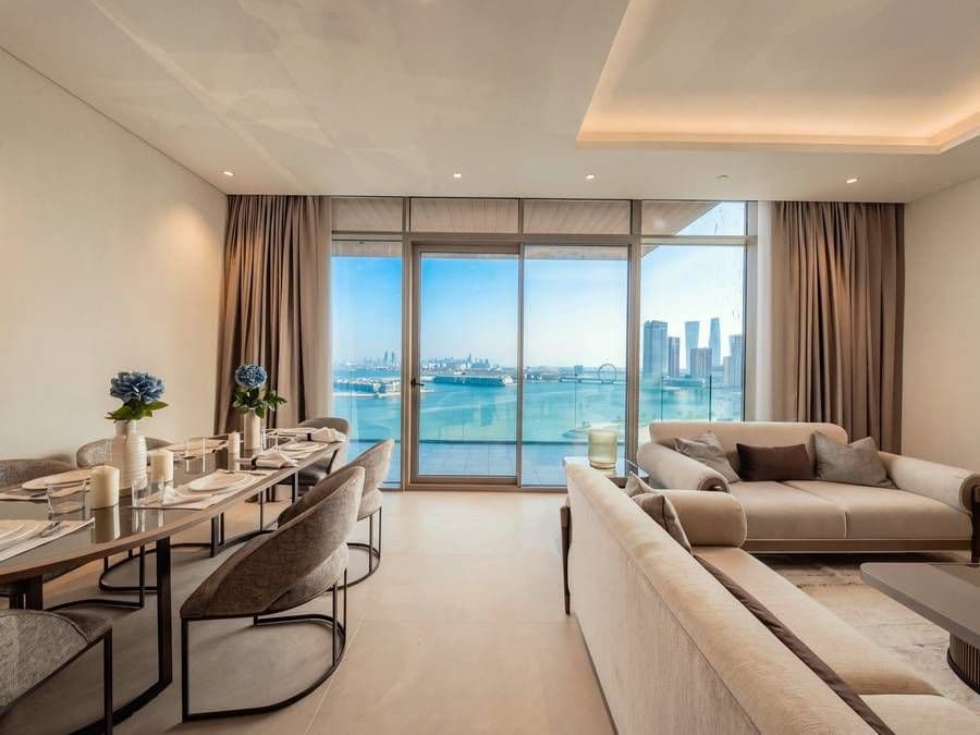 Dining area of the furnished Unit 1003 mock-up apartment
